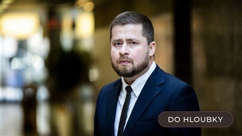 Dva roky s guvernérem Michlem: Experti hodnotí jeho práci.